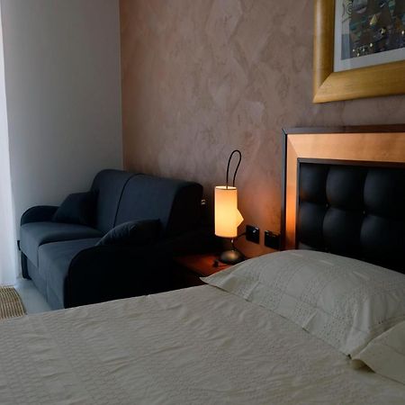 باكينو Villa Floyd Charming Rooms B&B المظهر الخارجي الصورة