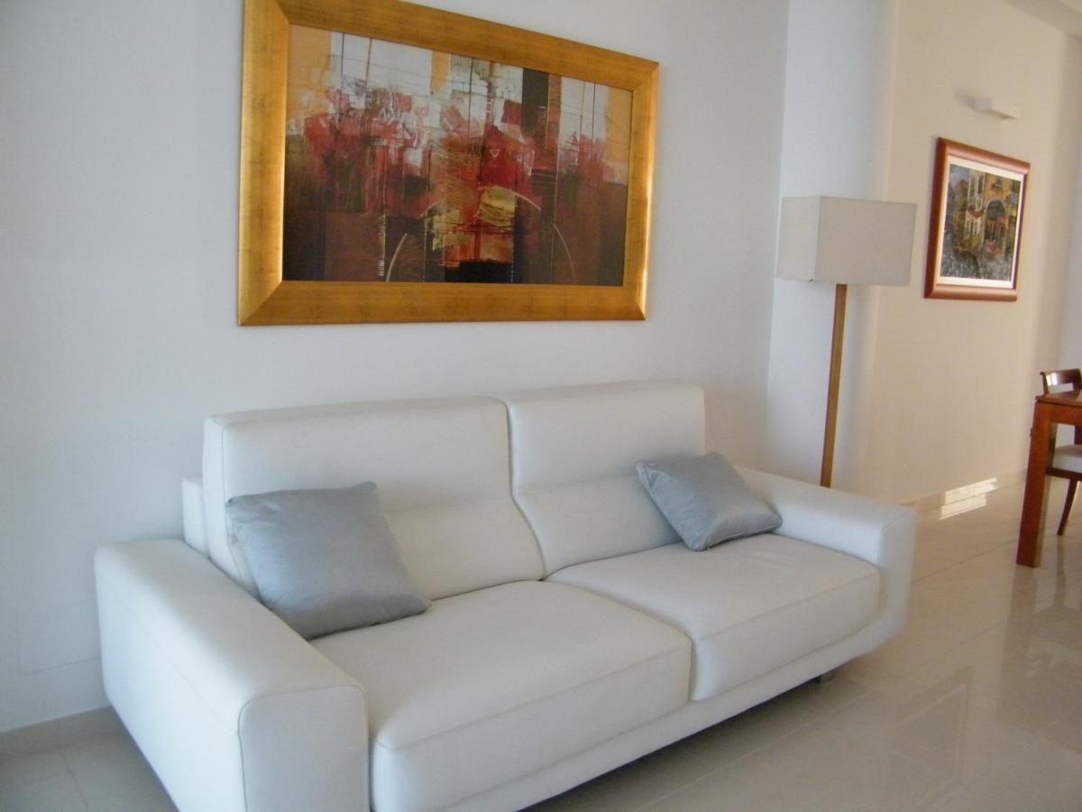 باكينو Villa Floyd Charming Rooms B&B المظهر الخارجي الصورة