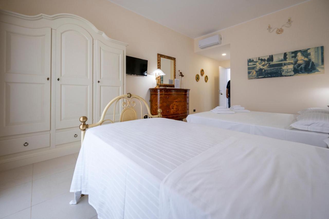 باكينو Villa Floyd Charming Rooms B&B المظهر الخارجي الصورة