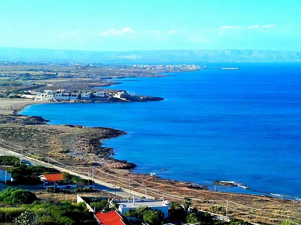 باكينو Villa Floyd Charming Rooms B&B المظهر الخارجي الصورة