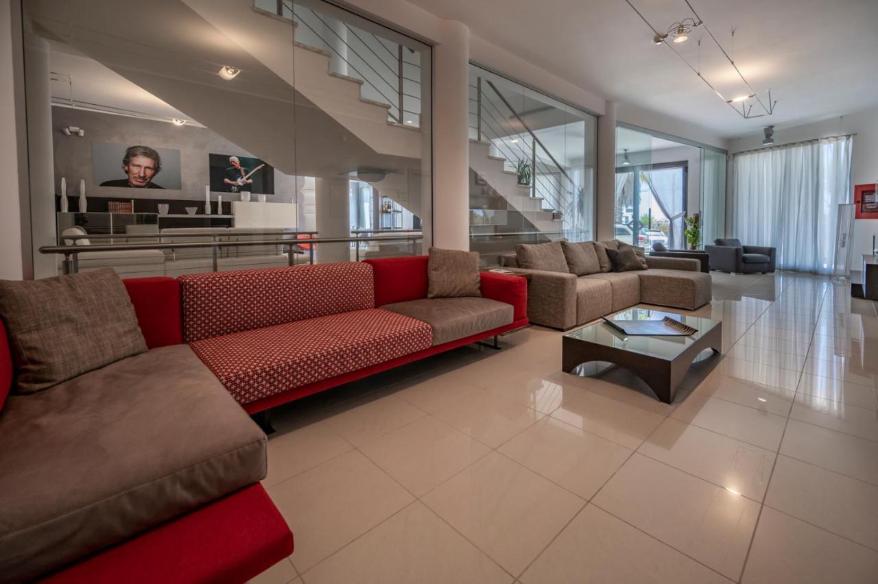 باكينو Villa Floyd Charming Rooms B&B المظهر الخارجي الصورة
